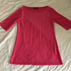 Kim Rogers Women’s size Small pink top pullover top.